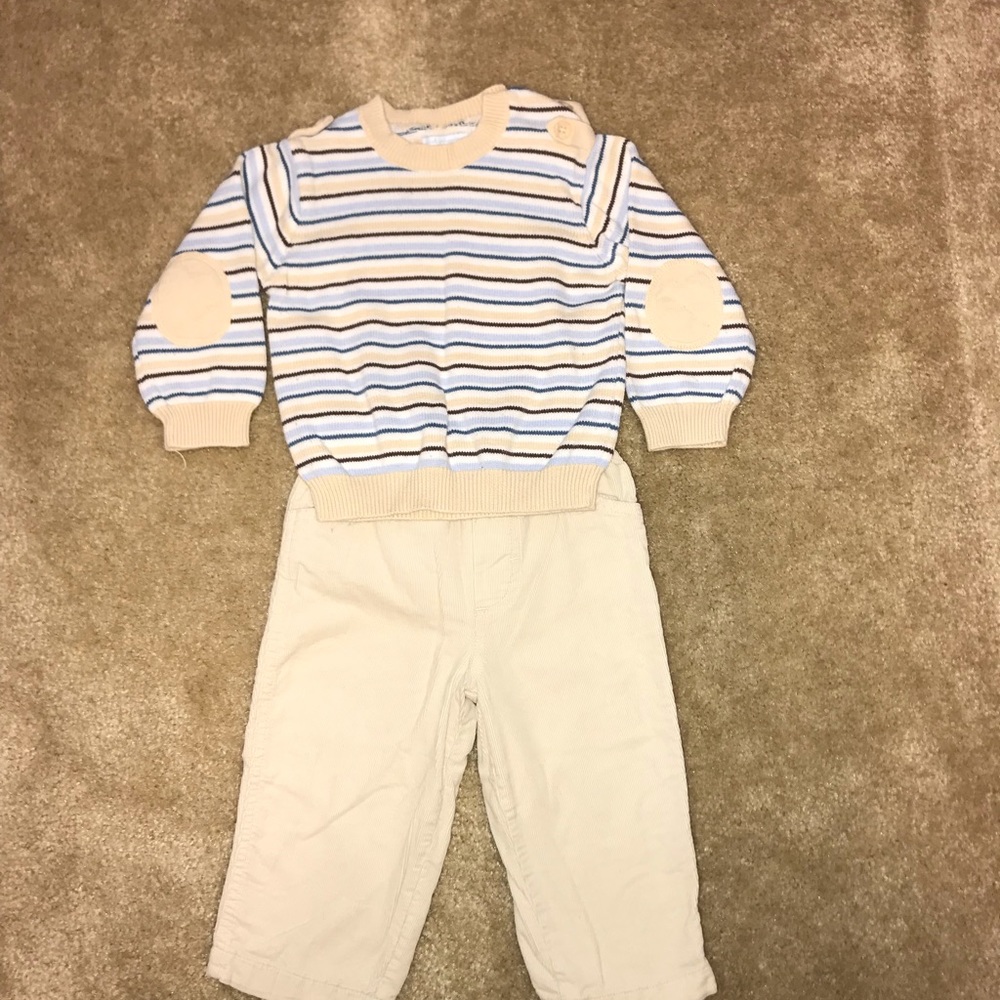 Two pieces Sweater and pant set